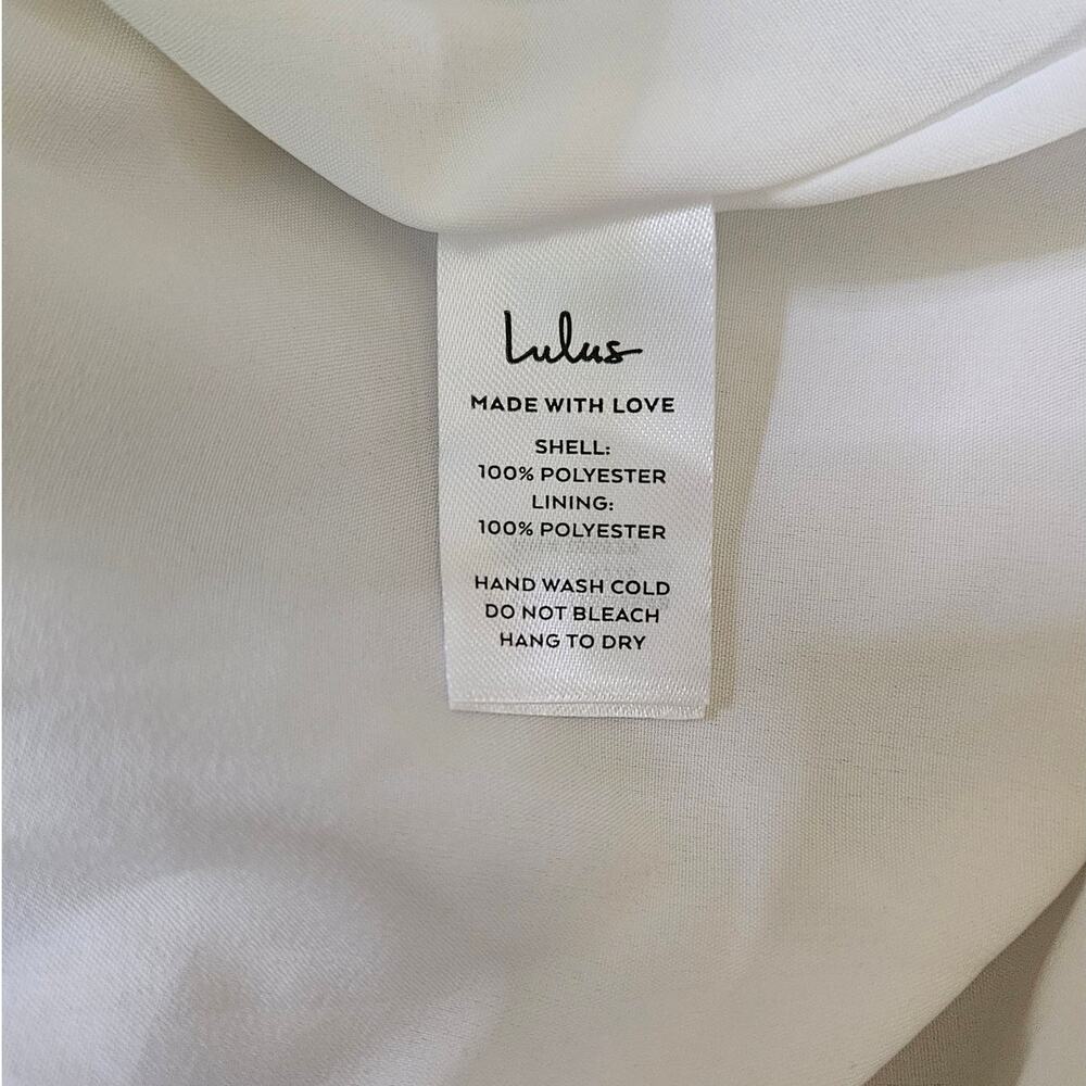 Lulus White Rosette Applique Tiered Maxi Dress Size Medium - Picture 8 of 8